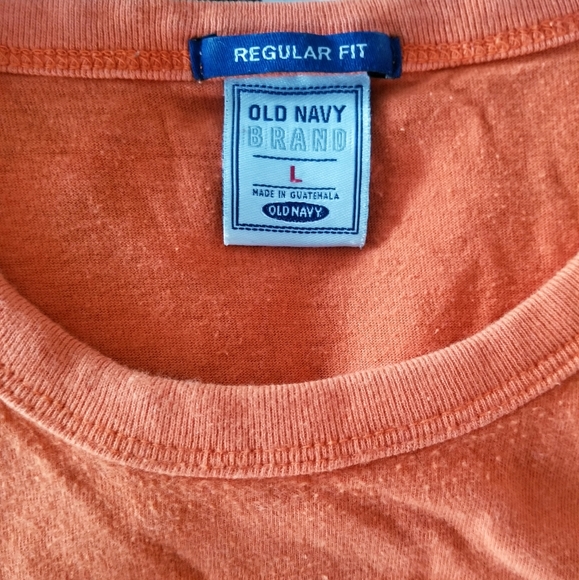 Vintage Old Navy T-Shirt - Picture 3 of 3